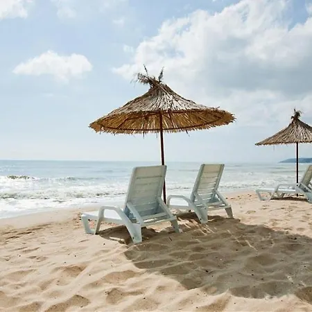 Tatiana Pines Apartment