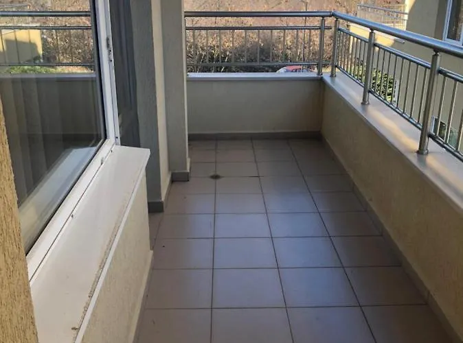 Tatiana Pines Apartment *